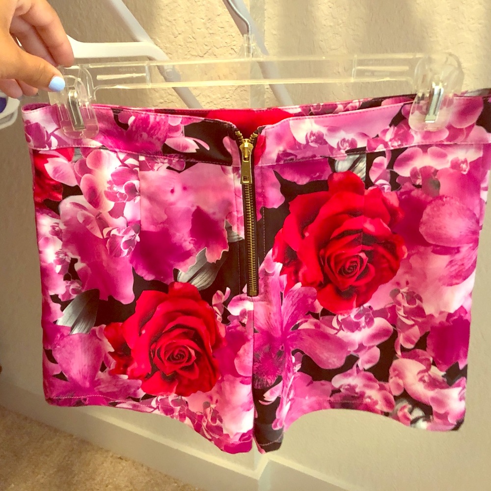 Flora Shorts